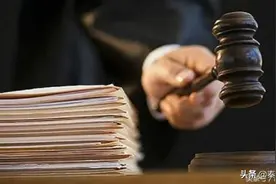 舞蹈老师没签合同怀孕后公司停了工资，该补多少法院这样算……图片