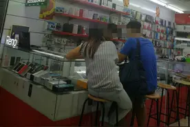 扎心！新加坡小店把我的华为修成了OPPO......图片