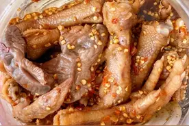 我边suo手指头，边给你们出了这篇辣味零食大赏！图片