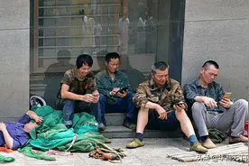 中年人的叹息：下马敬红尘，来世不为人！中年人的烦恼，不懂为好图片