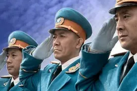 李云龙、丁伟和孔捷的军衔被评低了？两人很合适，一人太可惜图片