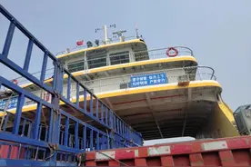 人生第一次 乘坐轮渡图片