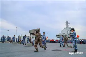 历史与现实交织的今天，在告诉我们什么？图片