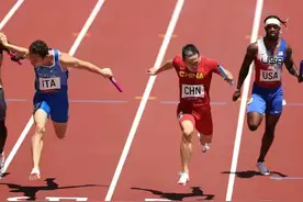 男子4x100接力美国队掉棒，中国37秒92稳进决赛图片