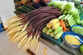 再牛的博物学家，也不敢轻易踏入云南菜市场图片