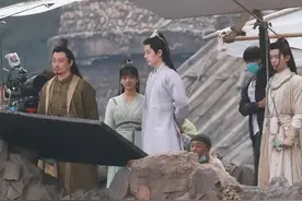 《玉骨遥》男女主路透曝光！肖战古装帅气，任敏造型像丫鬟被吐槽图片