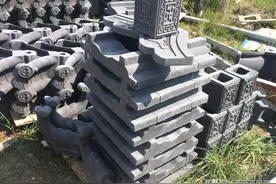 江西美丽乡村瓦托翘角挂板文斗安装效果，艺高仿古水泥构件墙帽图片