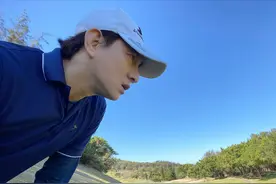 吴奇隆身材管理翻车，身材圆润显老态，中年男士该如何去油？图片