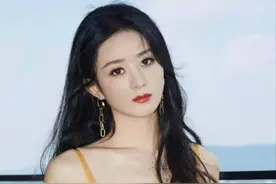 不同脸型怎么挑选耳环？圆脸女生要注意，选对比修容还瘦脸图片