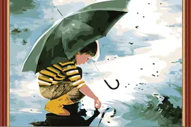 雨中玩闹，童心可贵图片
