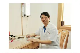 湖南袁彩云02‖湖南眼科名医张健教授讲述“袁彩云经验集”图片