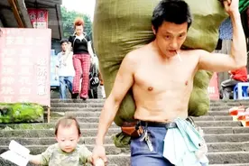 10年前，感动全国的一张父子照，如今他们过得还好吗？图片