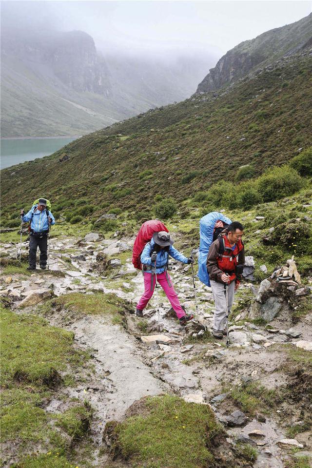 在“中国十大经典徒步路线之一”的洛克线上,我重新理解了生活