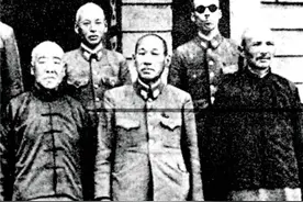 孙殿英后人现状如何？儿子很优秀成高官，还是个万人敬仰的大人物图片