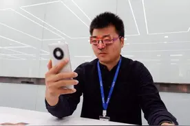 对话用眼镜破解19款手机人脸识别团队：APP同样存风险，对抗样本攻击是新型安全威胁图片