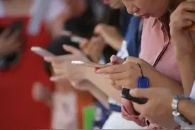 长视频战争：十年 1000 亿人民币，烧出了BAT的娱乐帝国图片