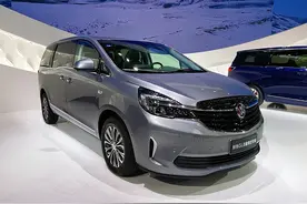 “MPV王”又出新款，别克GL8定制版实车亮相，内饰更豪华图片