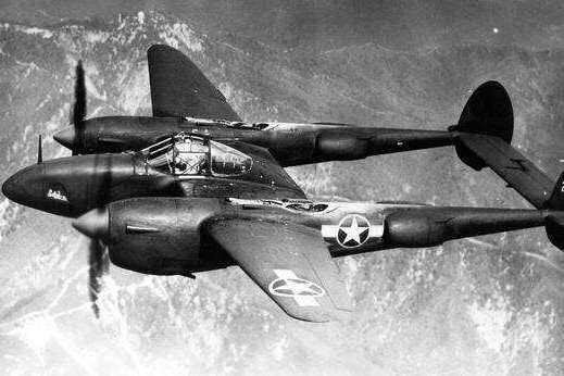 P-38战斗机：二战美军陆航主力机种，因击落山本五十六而一战成名