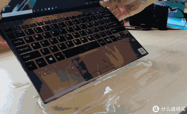 2021�����Ʒ�Ƽ������������ߺ�Ӱ������һ���򾡣������õ�װ��