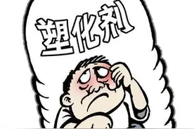 揭秘：白酒能不能长期储存在塑料瓶中？看完涨知识了图片