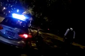 长沙交警一个举动，男子忍不住哭了：生而平凡，也能被长沙温柔以待图片