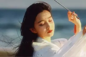 古风头像 | 与其顾虑太多，不如放手一搏图片