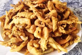 小虾就爱这样吃，鲜香酥脆，连壳带肉一起吃，营养美味又补钙图片