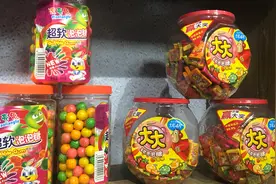 这是什么神奇的“时光机”？一走进去马上回到了童年！视频封面