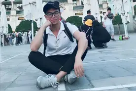 放弃华为offer，上海“男神硕士”签约拼多多，却说自己的报告“不起眼”图片