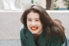 看看周海媚30年前的港风穿搭，才明白什么叫惊艳了时光图片