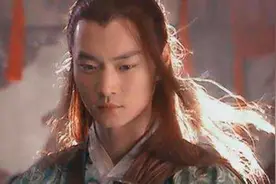 白眉鹰王的武功跟谁学的，为何张三丰喊他殷兄？原来此人来头极大图片