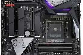 技嘉 B550“超级雕”主板曝光，搭载3个M.2 SSD插槽图片