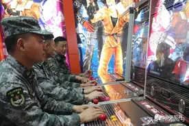 部队教你玩游戏图片