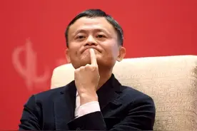 阿里市值蒸发19000亿，身家缩水717亿，湖畔大学被关停，马云别哭图片