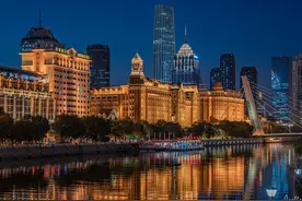 满城尽带黄金甲图片