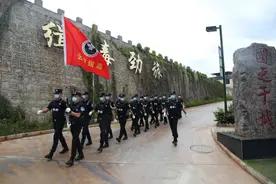红蓝对抗，激战芒颜图片