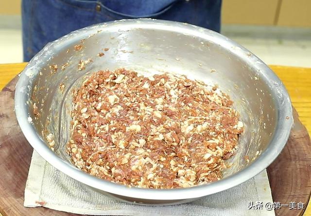 3种最常见的饺子馅做法，鲜嫩多汁，都是冬天常吃的馅，家人喜欢