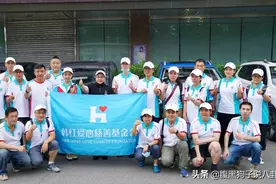 从轻松筹得3亿到质疑声不止，韩红的口碑下跌，并非网友无理取闹图片