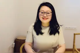 日语老师周书蕙：化身“线上主播”，助力学子云游课堂图片