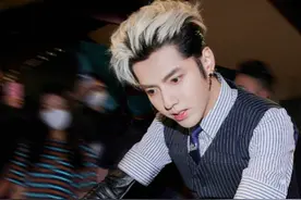 吴亦凡回应了！否认诱骗未成年人等指控，如有类似行为自己进监狱图片