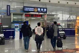 历时三月跨省缉毒 天津海关缉私分局千里“猎狐”记图片