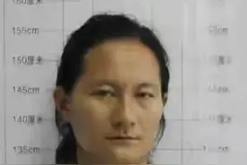 安徽“村霸”母女被抓，女儿为网红，村民：不敢惹，谁都怕她图片