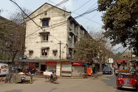拆迁暴富梦破灭！重庆四公里拆迁，补偿15260元/㎡，但买房不易？图片