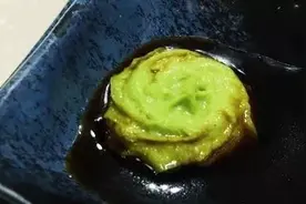 关节劳损疼痛的，每餐蘸点它，第二天就灵活了！比膏药好的多图片