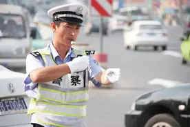 李涌，你是这样的人图片