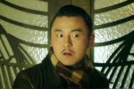 俗语“头小定飘蓬，脚长苦道中”，是啥意思？头大一定有福吗？图片