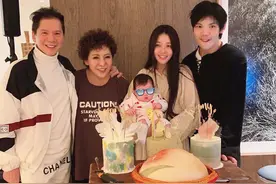 向太夫妇成孙奴？自曝孙女从出生到现在没有离开过，因为太可爱了图片