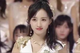 黄婷婷和丝芭解约失败，网友：一个赵嘉敏还不能让她清醒吗？图片