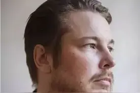 弗雷德里克·巴克曼：他的作品全是超级畅销书，甚至拿了奥斯卡图片