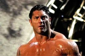 “野兽”巴蒂斯塔，因打人入狱，靠健美和摔角拯救了生命图片